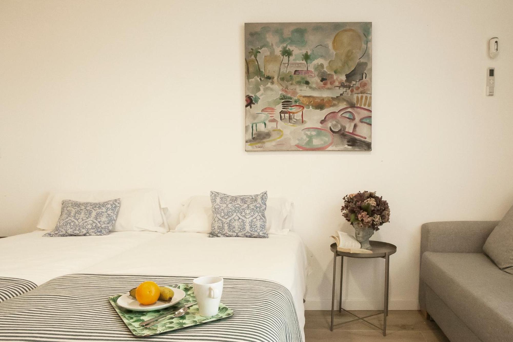 Apartamentos Rg Hospital Valme Seville Ngoại thất bức ảnh